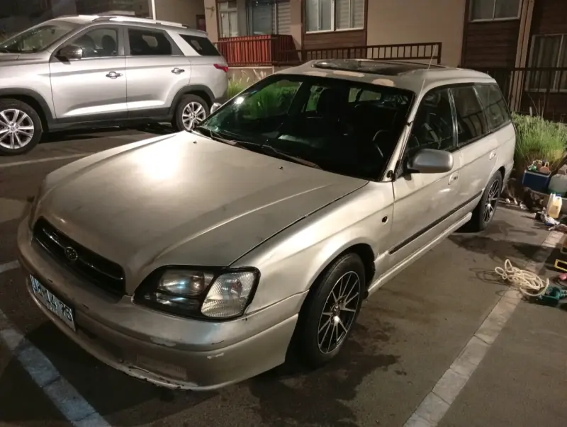 Subaru Legacy 2001 automático - 3