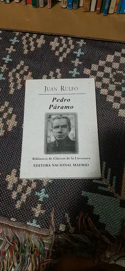Libro Pedro Páramo de Juan Rulfo - miniatura 1