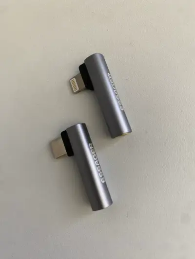 Adaptadores de Audio Usb-C/Lightning a Jack - miniatura 2