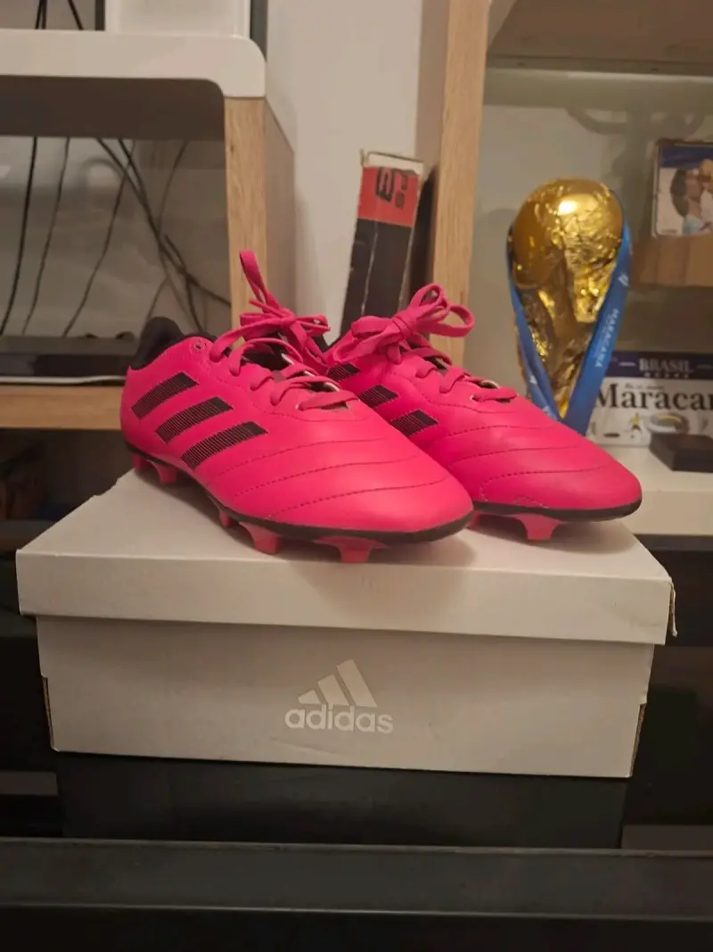 Zapatillas fútbol Adidas rosas - 1
