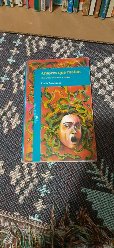 Libro Amores que matan - miniatura 1