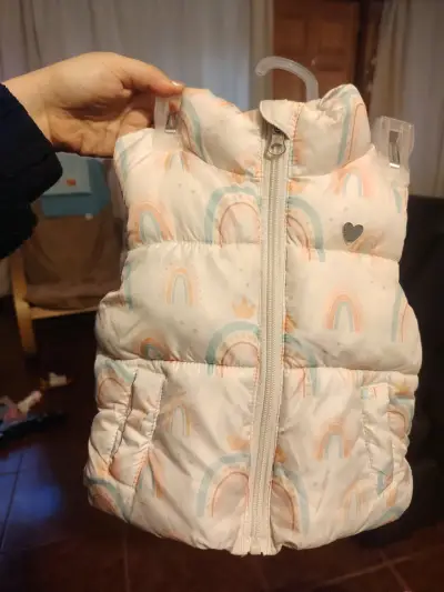 Chaleco infantil acolchado sin mangas - miniatura 2
