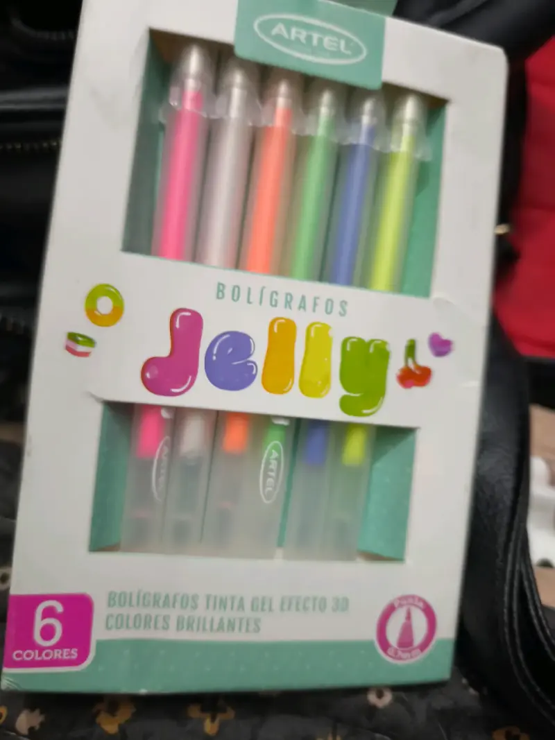 Set de marcadores y bolígrafos Artel - 3