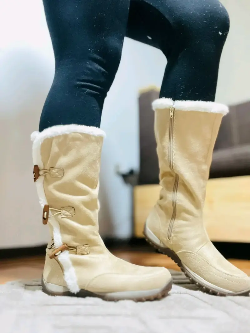 Botas beige con forro de lana - 2
