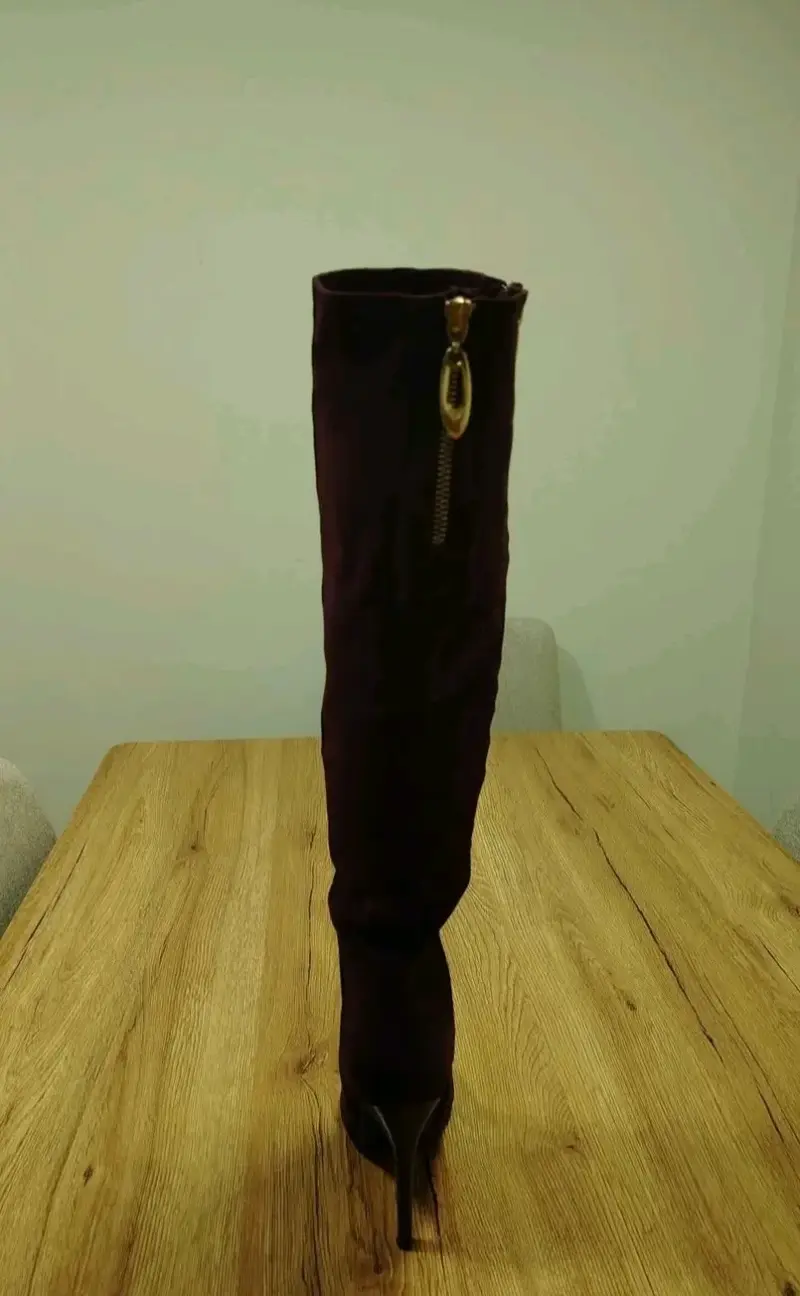 Botas altas burdeo con taco - 5