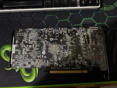 Tarjeta gráfica Gigabyte RX 570 8GB - miniatura 3