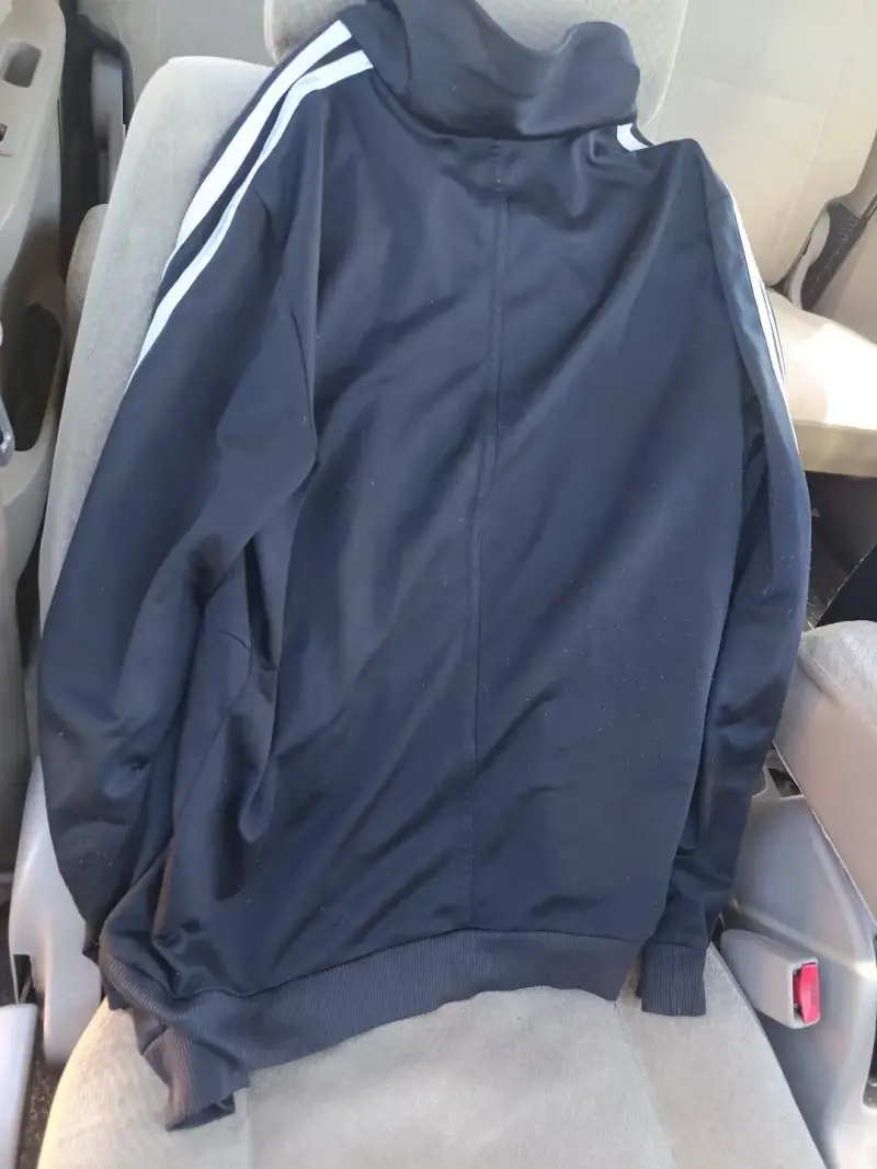 Polerón Adidas - 2