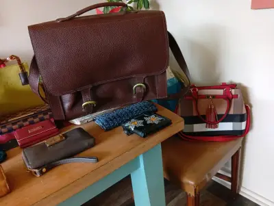 Maletín de cuero marrón - miniatura 1