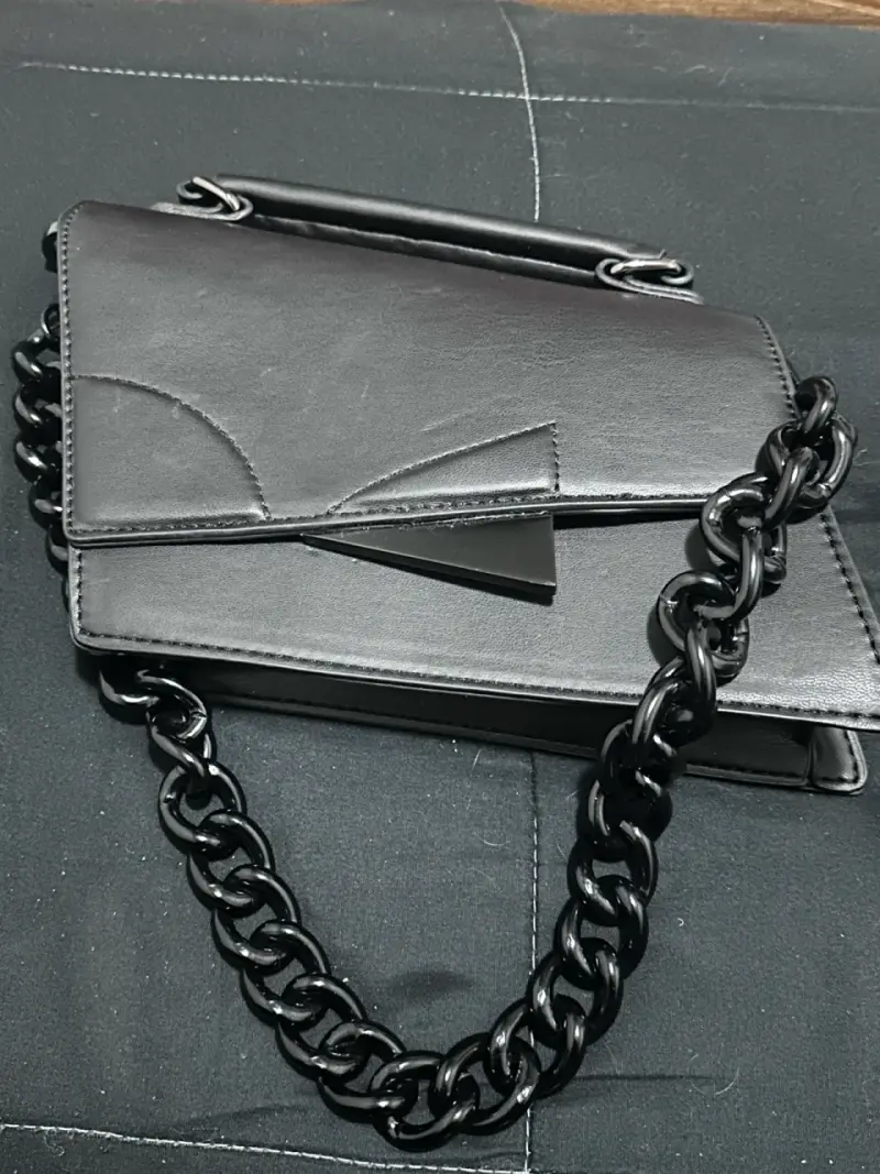 Cartera negra elegante - 3
