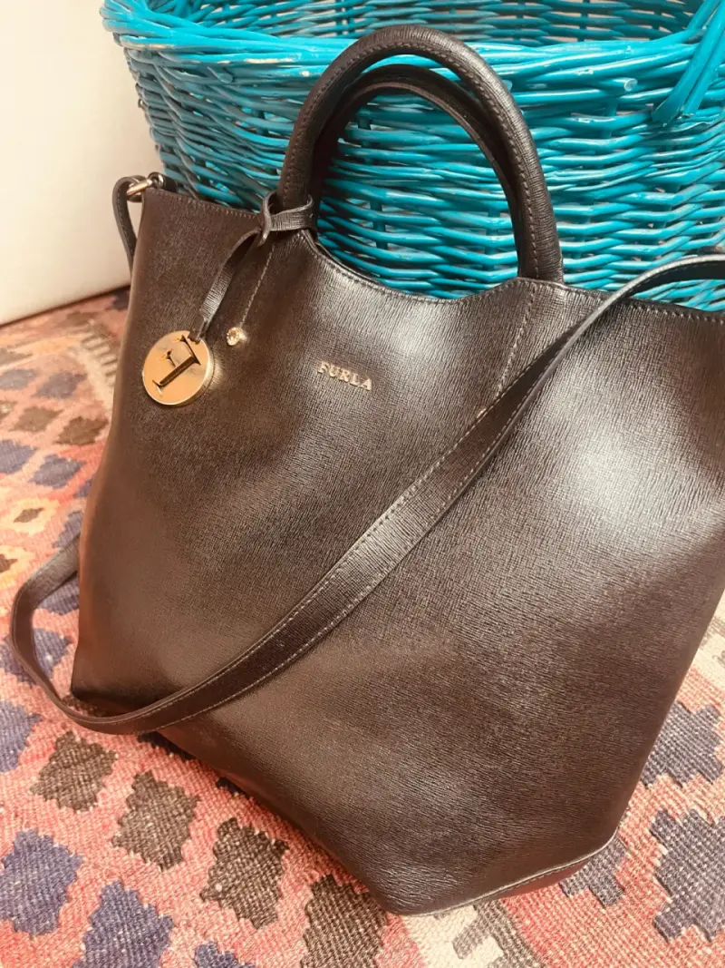 Cartera negra Furla - 4