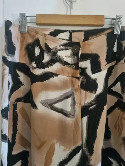 Pantalones de diseño abstracto Liolatalls 40 - miniatura 2