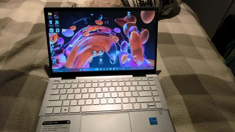 Laptop HP Pavilion x360 plateado - 1
