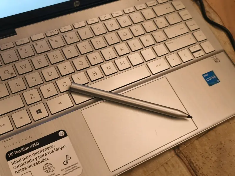 Laptop HP Pavilion x360 plateado - 5