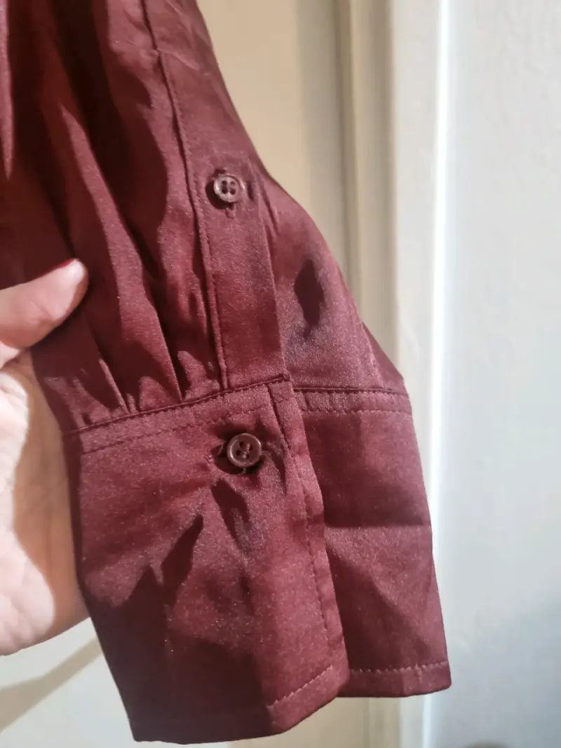 Camisa roja de vestir H&M excelente estado - 3