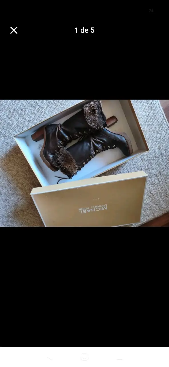 Botas de cuero con forro de pelo - 1