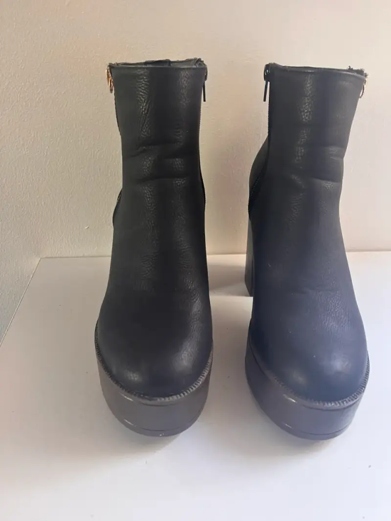 Botines de tacón negros - 2