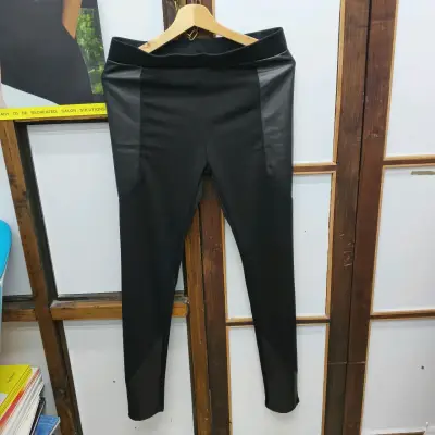 Leggings negros deportivos - miniatura 2