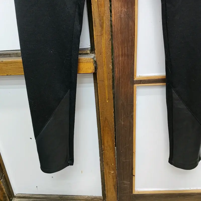 Leggings negros deportivos - 3