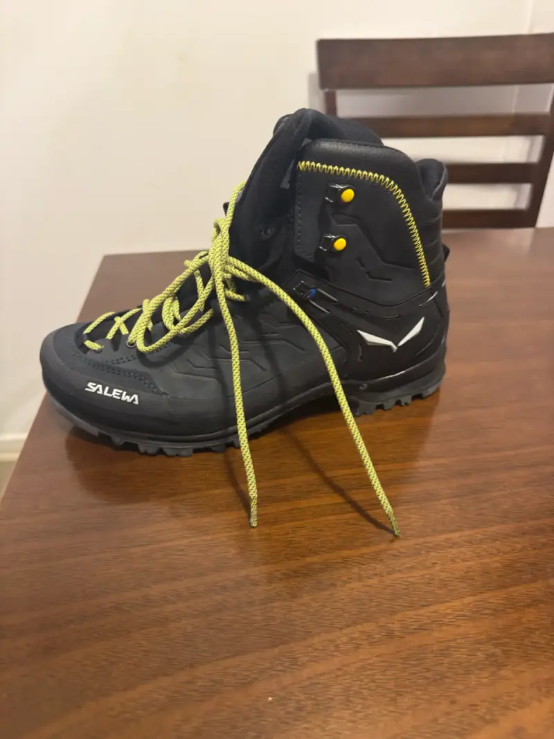 Zapato talla 42 - 2