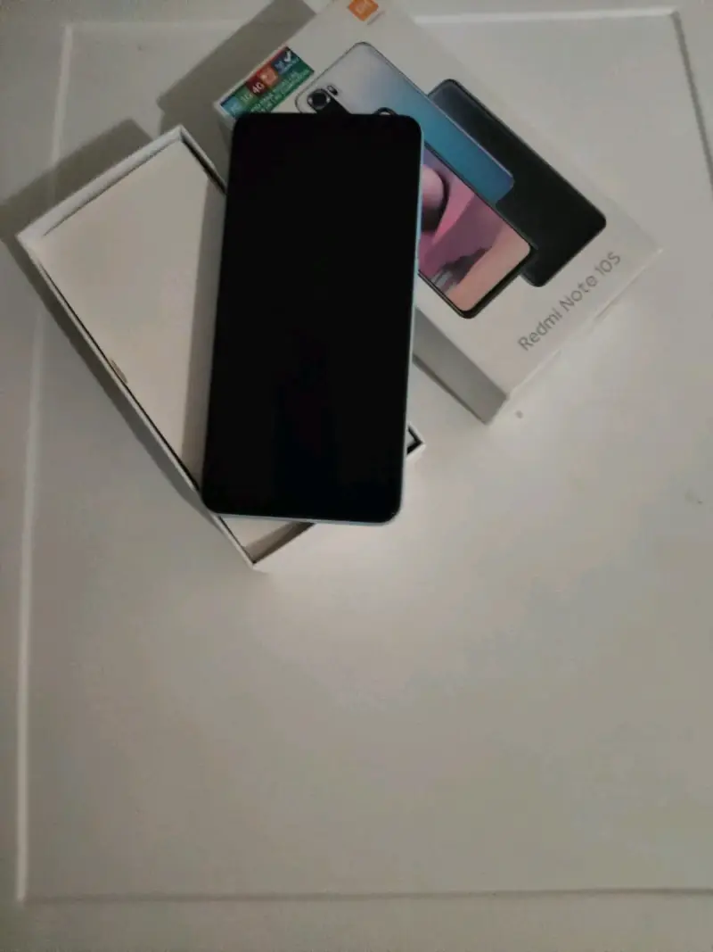 Teléfono Xiaomi Redmi usado - 3