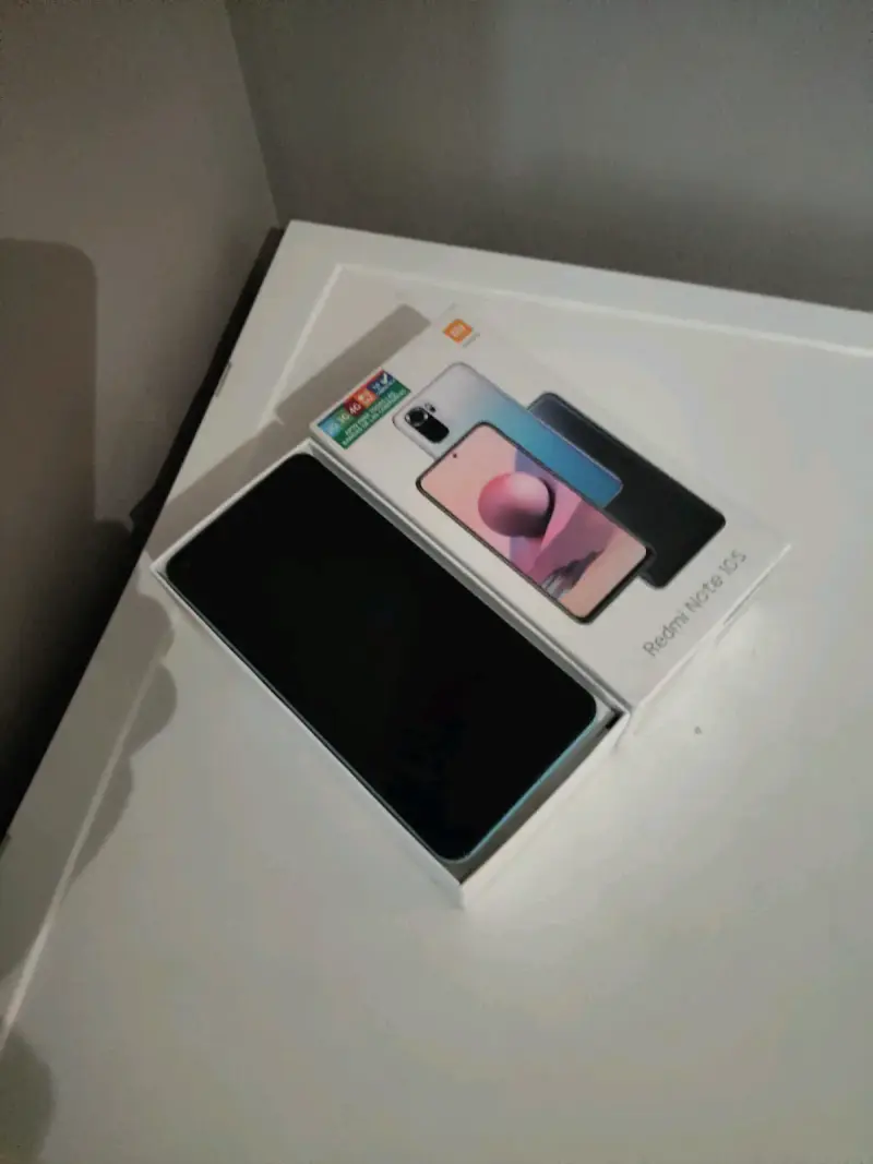 Teléfono Xiaomi Redmi usado - 4