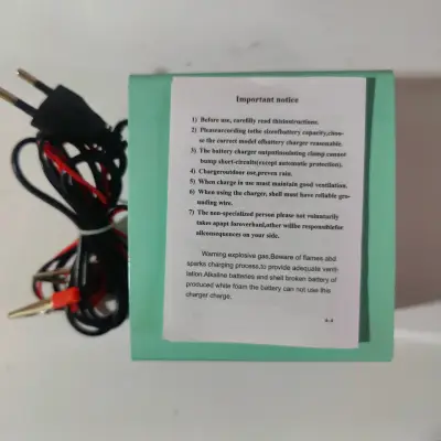 Cargador de baterías azul nuevo - miniatura 3