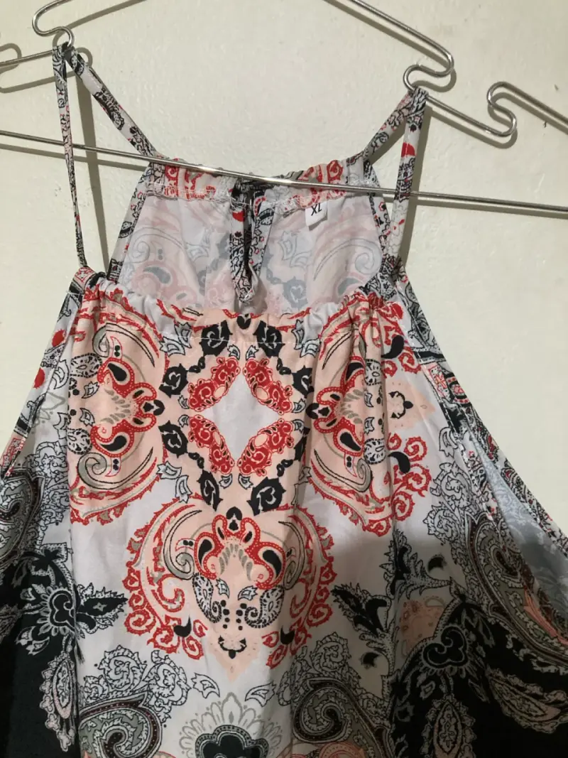 Blusa estampada sin mangas - 7