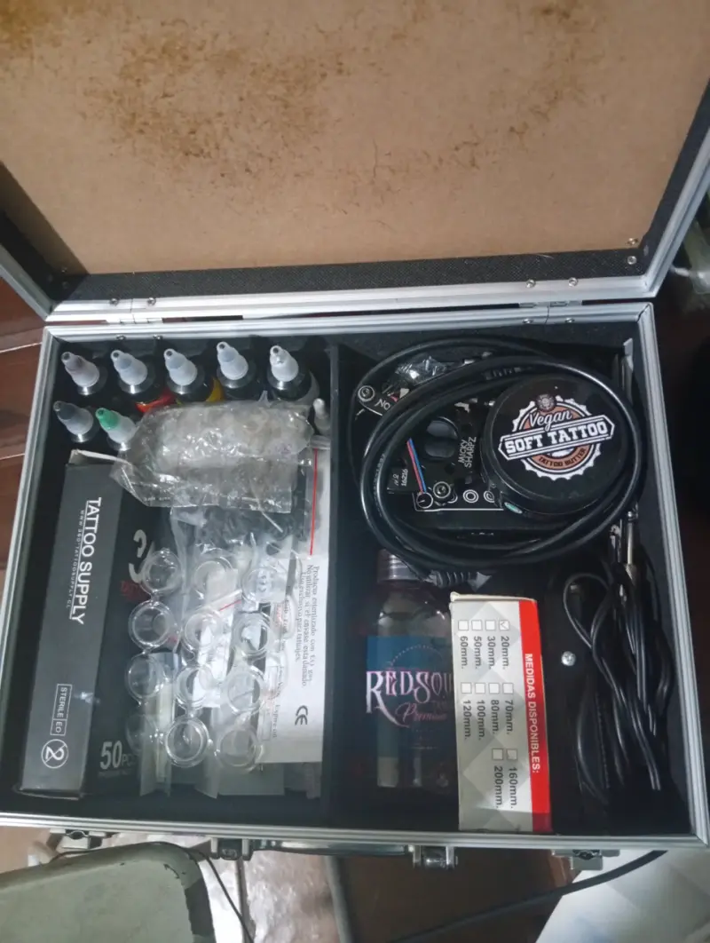 Kit de tatuajes completo - 2
