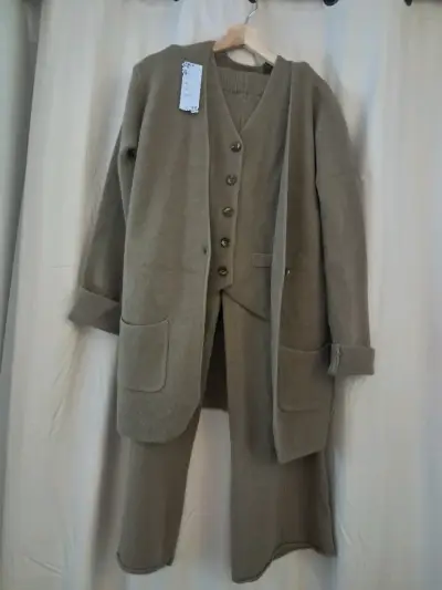 Chaqueta marrón con forro - miniatura 2