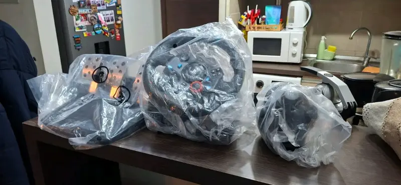 Volante Logitech G29 y palanca - 2