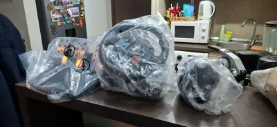Volante Logitech G29 y palanca - miniatura 2