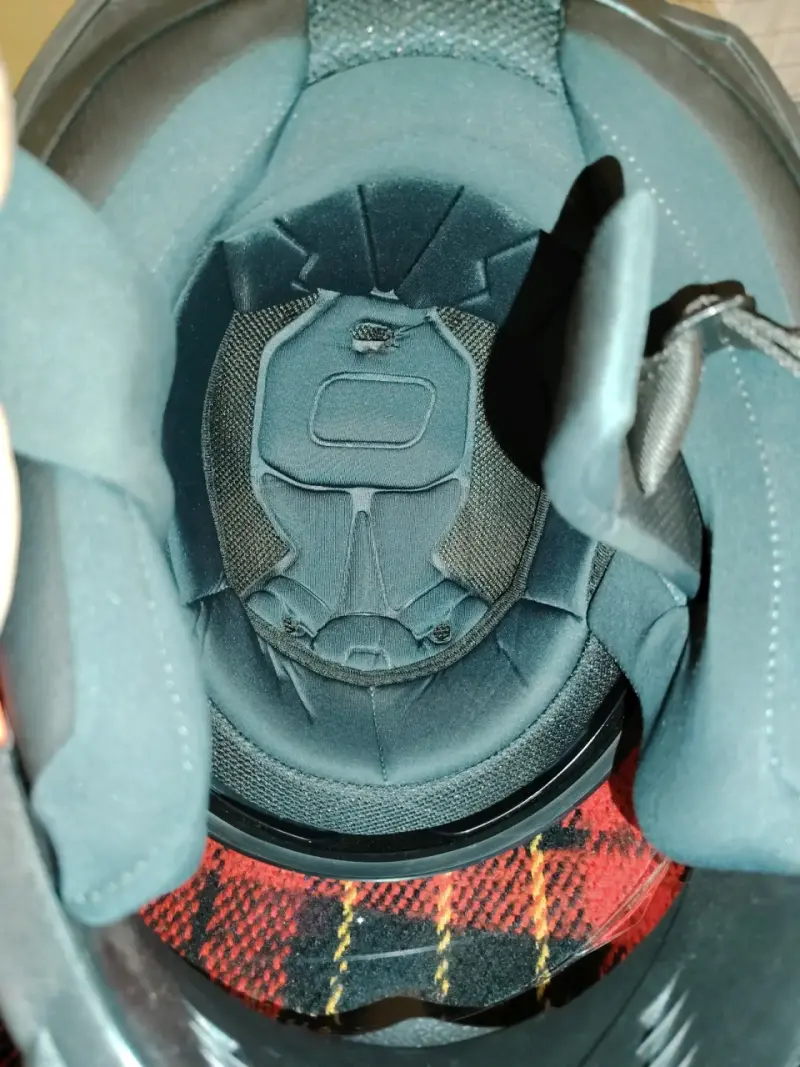 Casco de moto negro FGN - 6