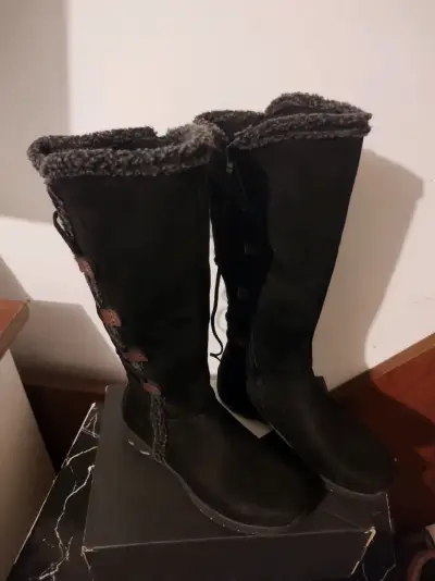 Botas negras número 37 - miniatura 1