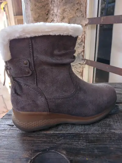 Botas de invierno marrones con forro - miniatura 1