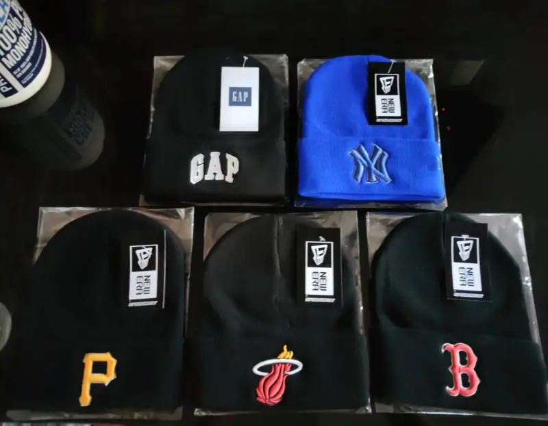 Gorros deportivos varios logos - 1