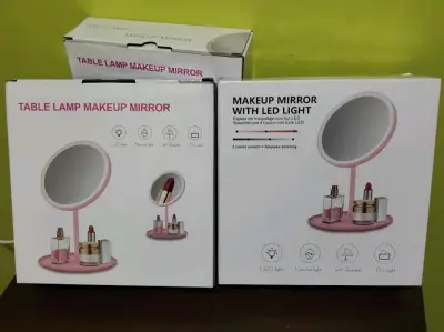 Espejo de maquillaje LED rosa - miniatura 1