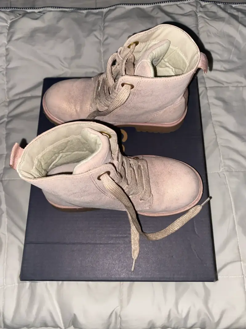 Botas rosadas para niña - 4