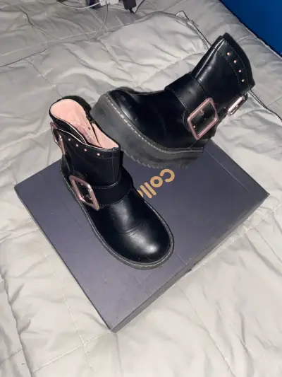 Botines negros con hebilla - miniatura 3