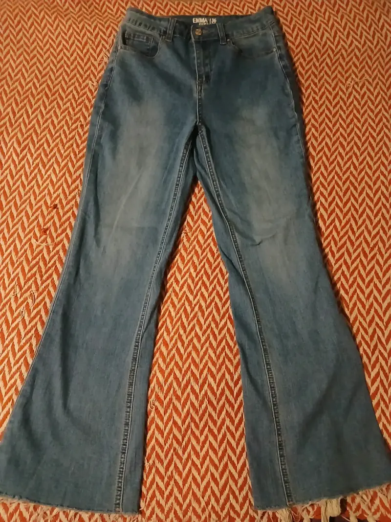 Jeans azul tiro alto