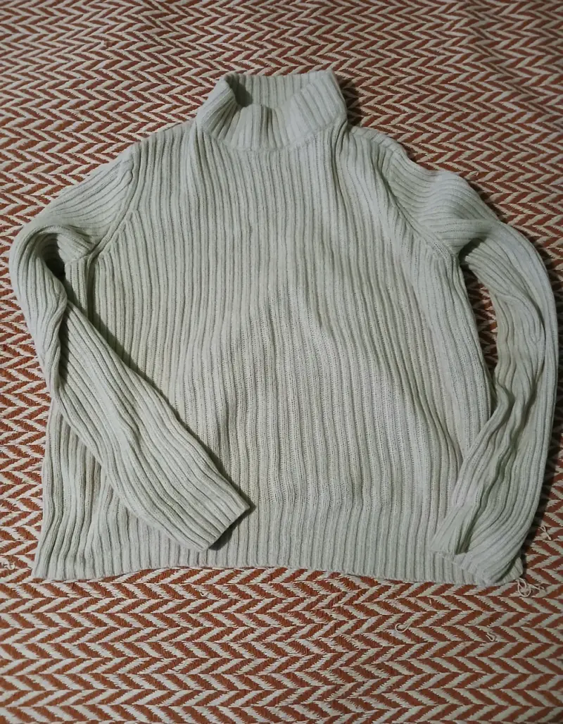 Suéter beige