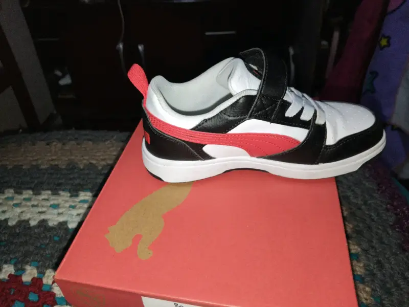 Caja de zapatos con logo grande - 4