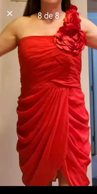 Vestido rojo un hombro floral - miniatura 1