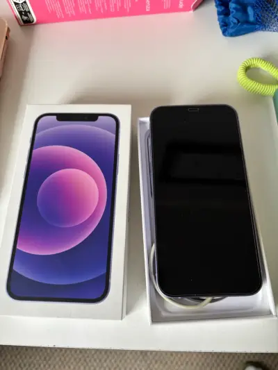 iPhone 12 (64gb) - miniatura 1