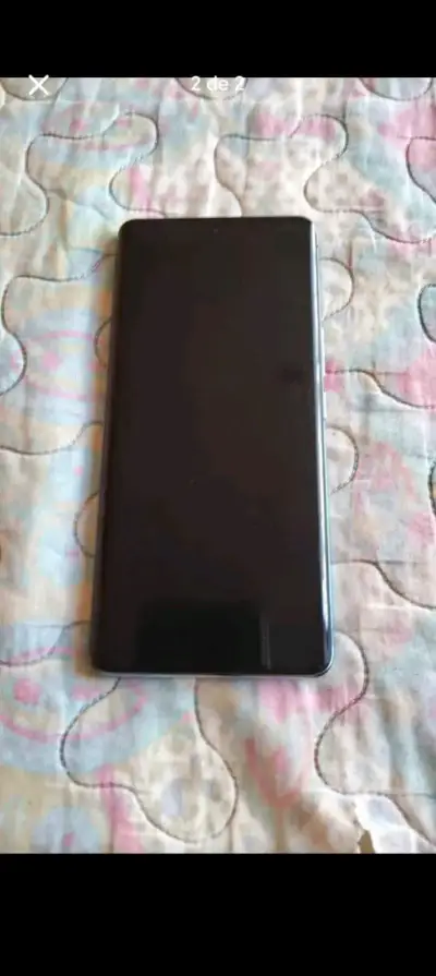 Teléfono para jugar - miniatura 2