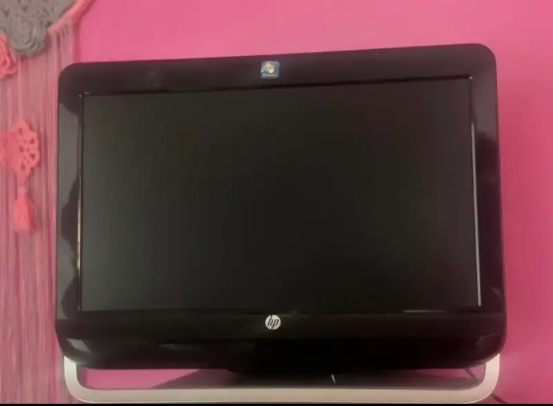 Computador de escritorio AMD - 3