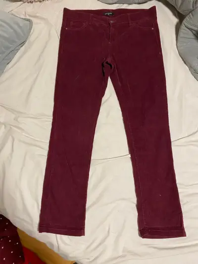 ropa variada - miniatura 4