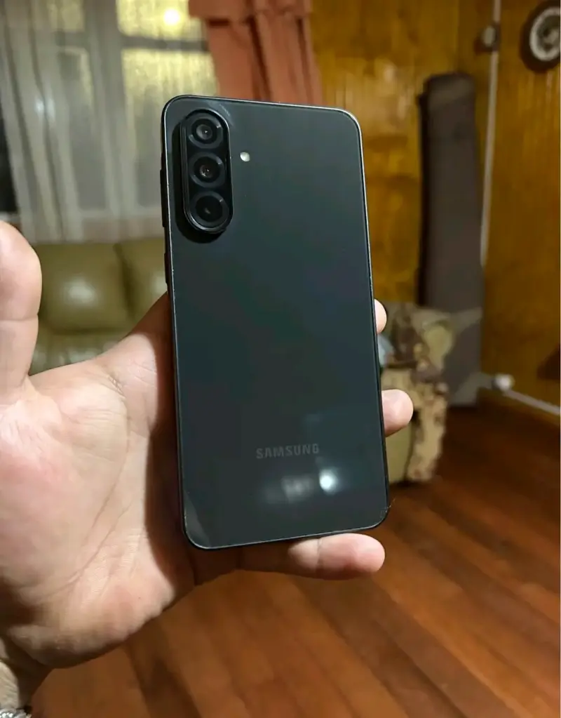 Samsung Galaxy A36 - 1