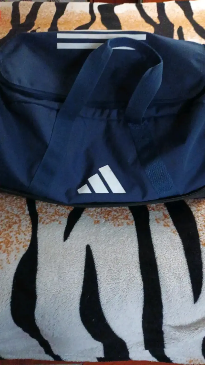 Pala de pádel Kuikma 560 y bolso Adidas - 3