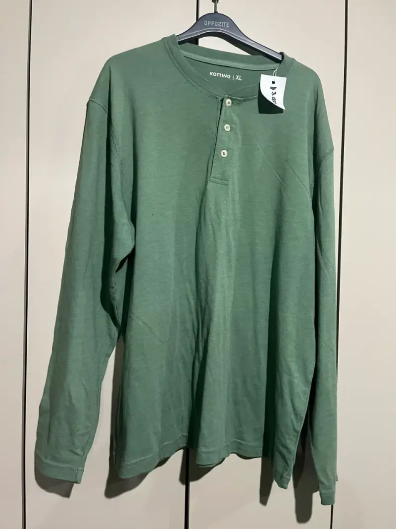 Polera verde manga larga XL