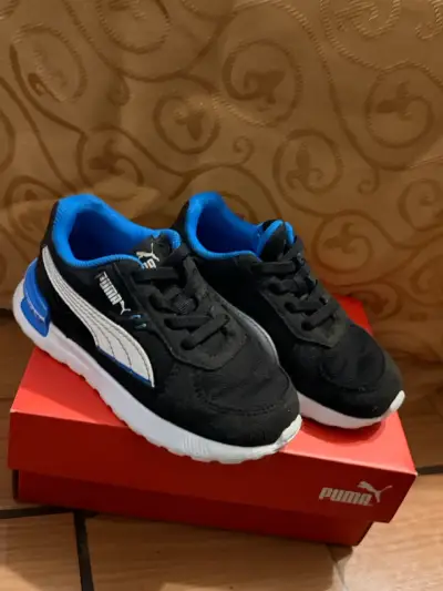 Zapatillas infantiles negras y blancas - miniatura 5